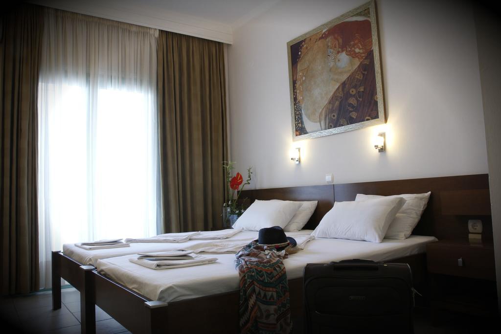Hotel Kostis Skiathos Exterior photo